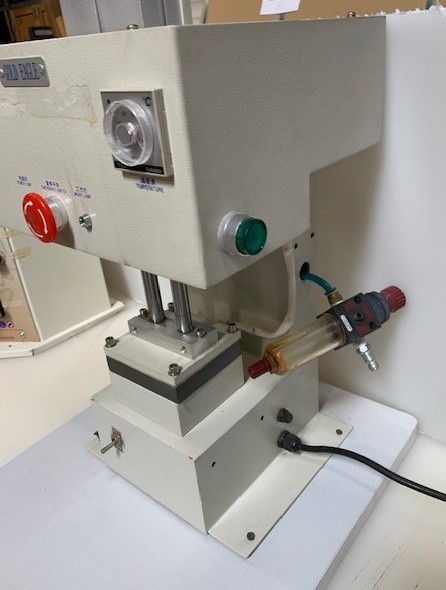 Gold Eagle Pneumatic Heat / Embossing Press Used Machinery