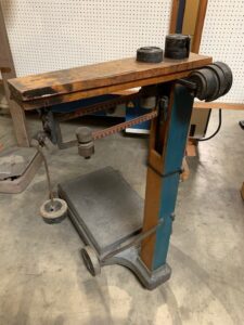 HOWE Antique Platform Scale
