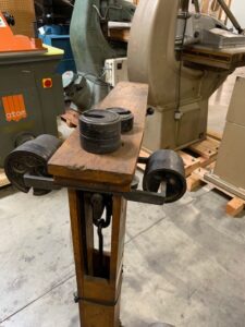 HOWE Antique Platform Scale
